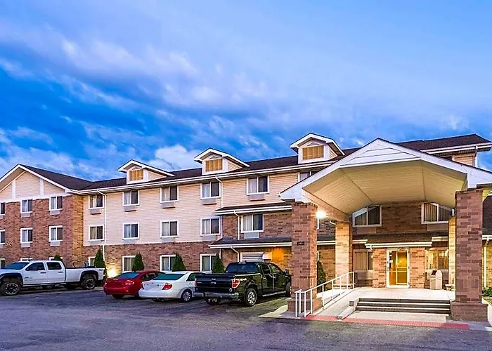 Hotel Super 8 By Wyndham I-55 N/chicago