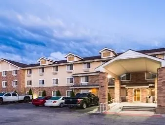 Super 8 By Wyndham I-55 N/chicago